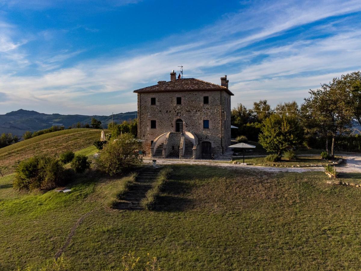 Palazzo Serre - Natura & Piscina San Leo Exterior photo